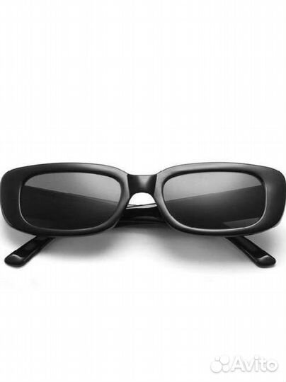 Очки чёрные квадратные