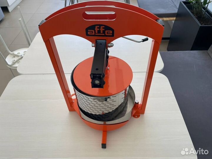 Пресс для отжима сока 6л+защитный кожух