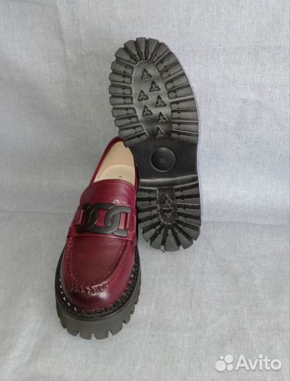 Лоферы женские 36 размер новые