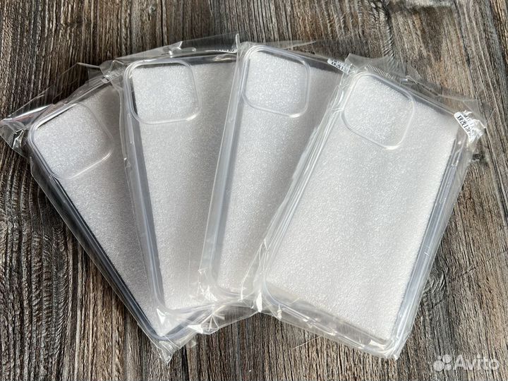 Чехлы для iPhone 13 Pro (внутри XR)