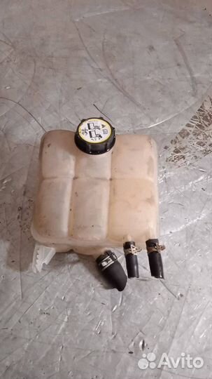 Бачок расширительный Ford Focus 2 2005 3M5N8K218