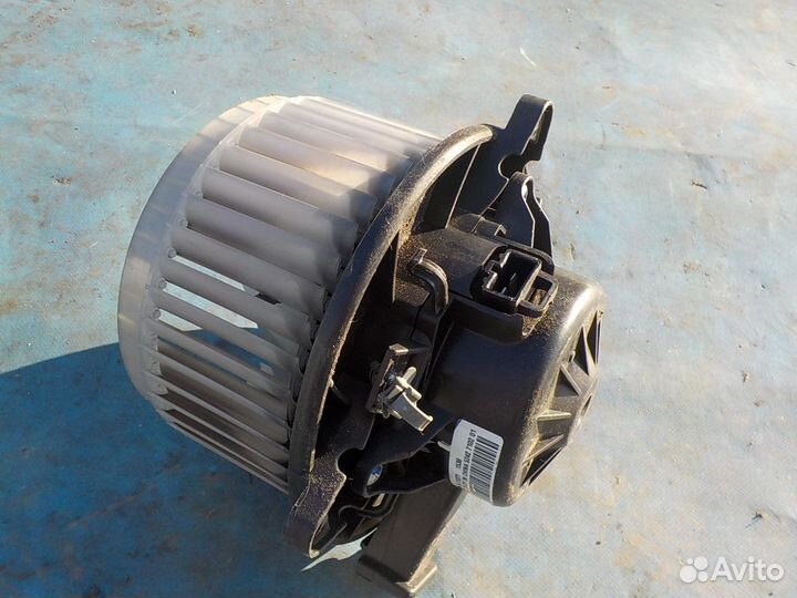 Мотор отопителя Chevrolet Cruze 2009-2016