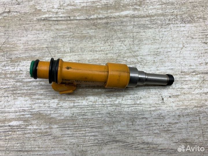 Форсунка топливная Suzuki Vitara внедорожник M16A