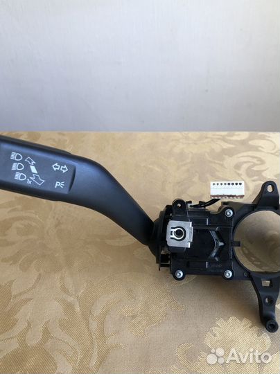 Подрулевой переключатель в сборе Skoda Octavia A5