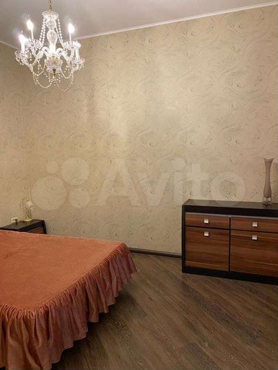 2-к. квартира, 50 м², 1/6 эт.