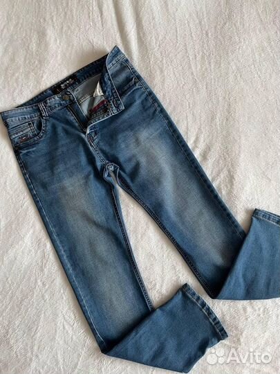 Джинсы мужские