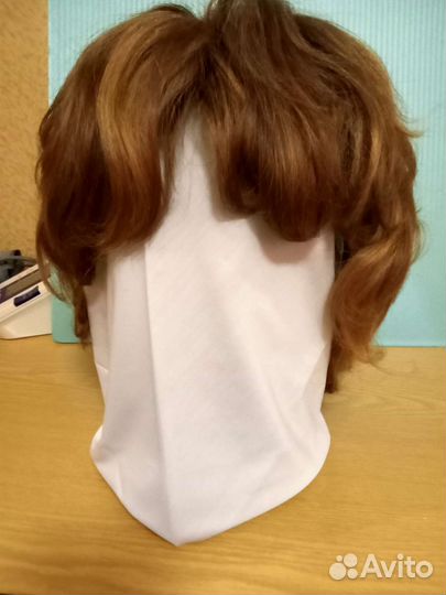 Парик ручной работы из натуральных волос