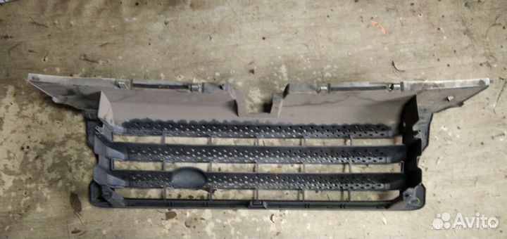Решотка радиатора range rover sport дорестайл