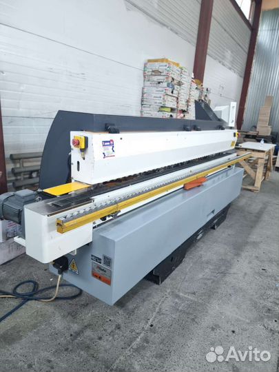 Кромкооблицовочный станок с прифуговкой бу