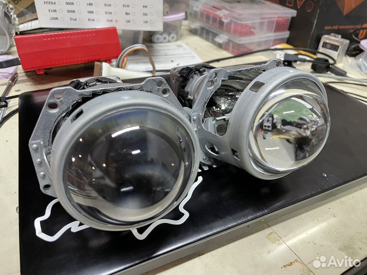 Биксеноновые линзы Hella 3