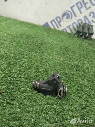 Форсунка Lifan Solano седан 1.6 LF481Q3 2010