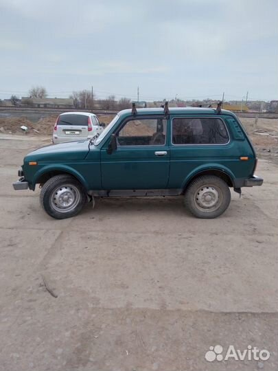 LADA 4x4 (Нива) 1.7 МТ, 1999, 350 000 км