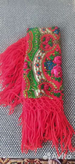 Шарфы и палантины