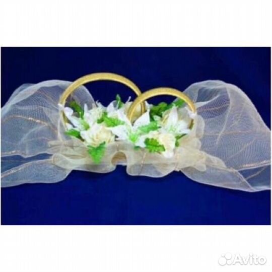 Кольца новые на свадебный автомобиль