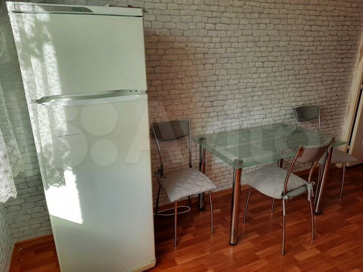 2-к. квартира, 56 м², 4/9 эт.