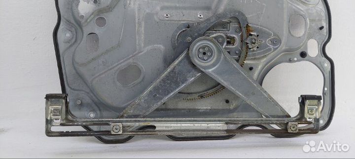 Стеклоподъемник передний правый Ford Focus 2 2008
