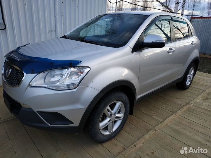 Накладка порога Ssang Yong Actyon New