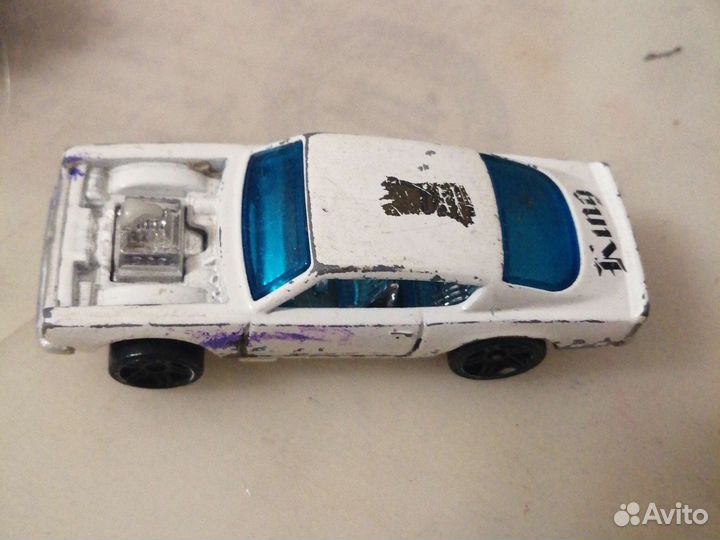Hot wheels машинки