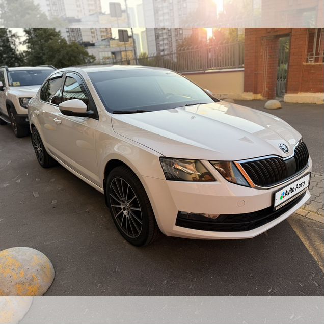 Skoda Octavia 1.6 AT, 2019, 122 000 км