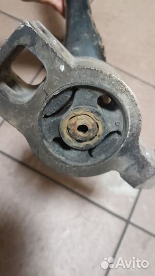 Рычаг передний правый Skoda Octavia A5 (неоригинал