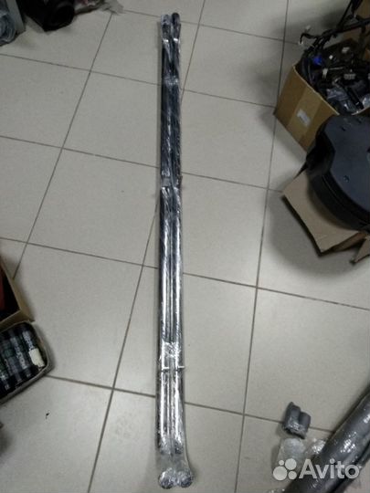 Пороги дополнительные Toyota Land Cruiser 200