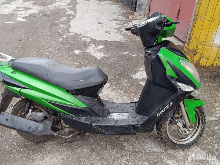 Скутер Racer