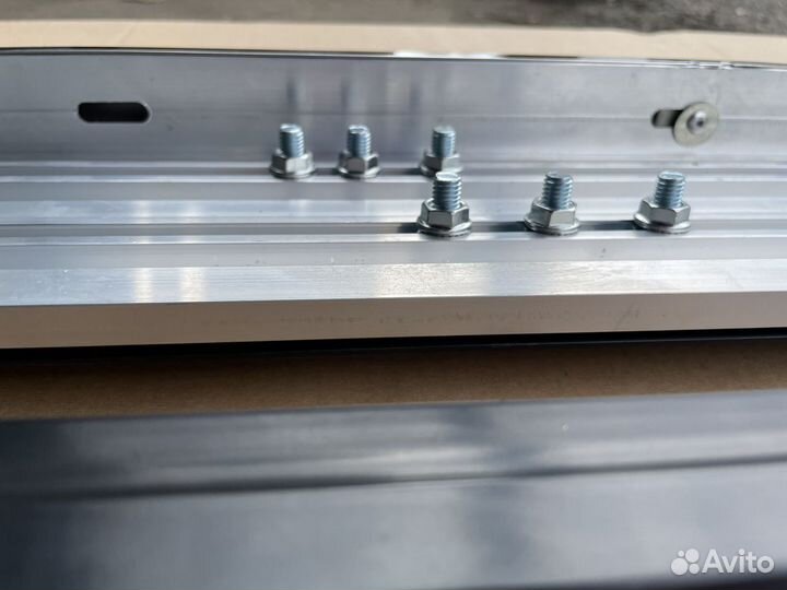 Пороги Mitsubishi Pajero Sport 2