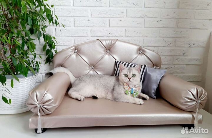 Лежанка-диван для собак и кошек