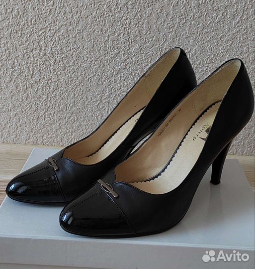 Туфли женские 39 размер