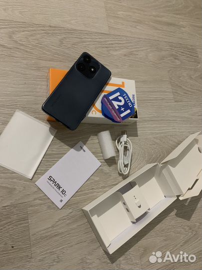 TECNO Spark 10c, 4/64 ГБ