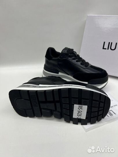 Кроссовки JLo