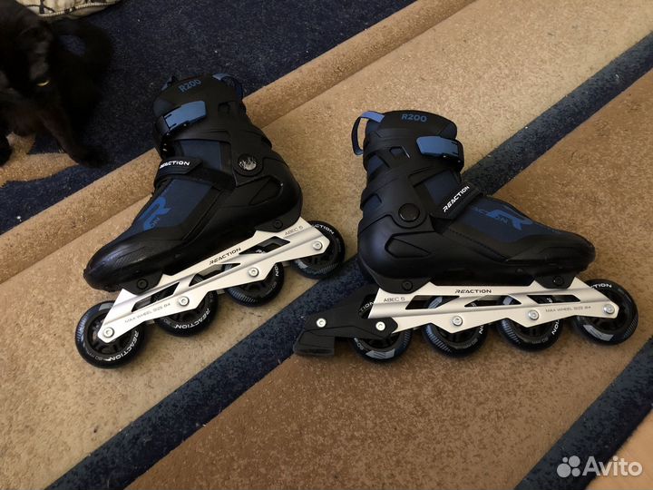 Роликовые коньки и защита