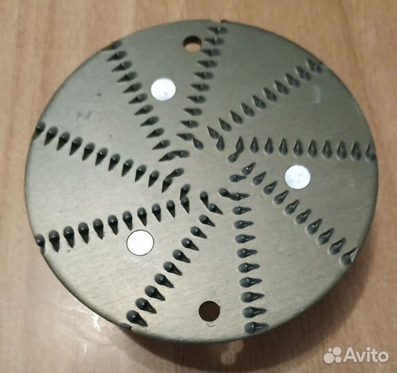 Ключ и запасная терка к соковыжималке свса 306