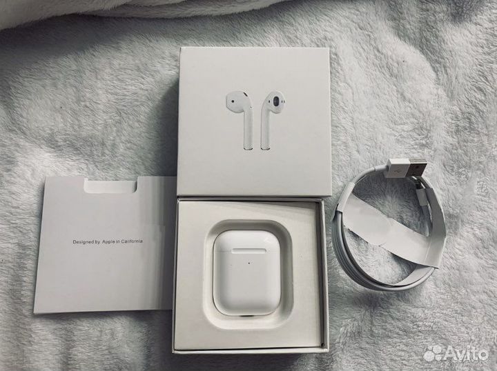 Беспроводные наушники новые