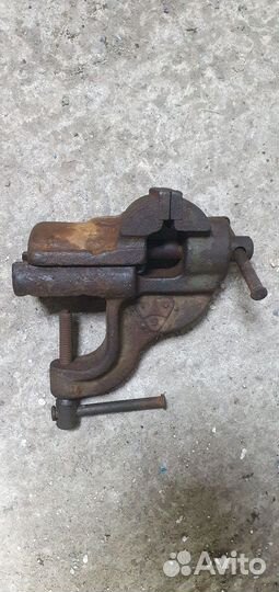 Тиски маленькие СССР