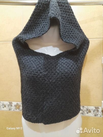 Вязанный капюшен за щоколадку