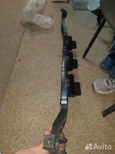 Усилитель переднего бампера kia sorento