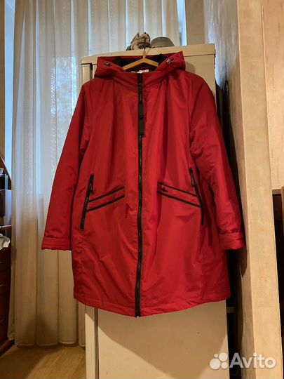 Демисезонная куртка. Размер 56-58. Карманы на молн