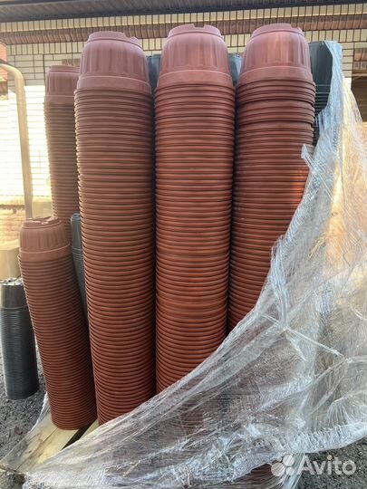 Кашпо для цветов подвесное