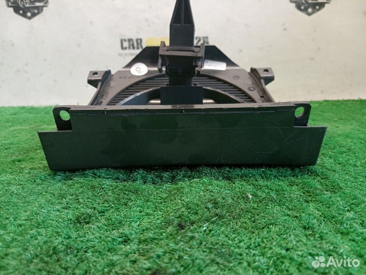 Обшивка рулевой колонки Mercedes-Benz E-class