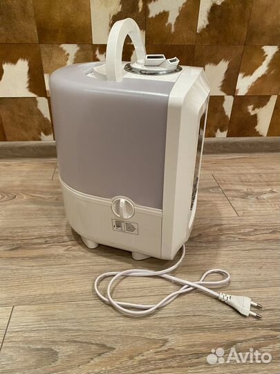 Увлажнитель Bork H501