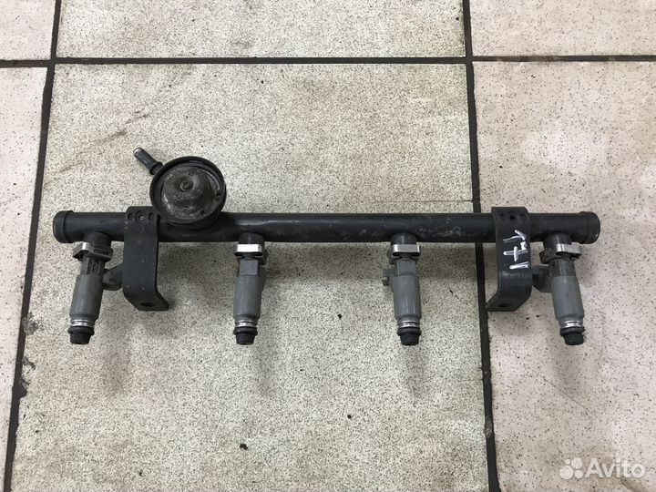 Форсунки топливные рампа газ 31105 Волга Chrysler