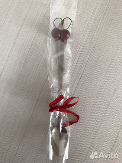 Ложка ручная работа с вишенкой