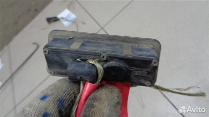 Кнопка открывания багажника Ford Focus 2 2008-2011