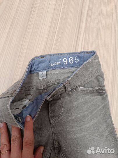 Джинсы GAP на мальчика 98
