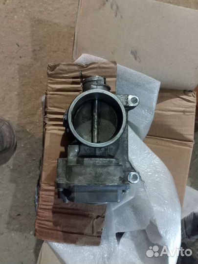 Дроссельная заслонка Рено Дастер Логан Канга Симбо