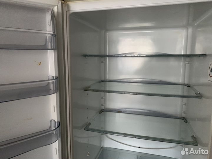 Холодильник