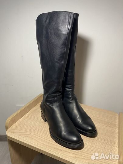 Сапоги женские 39