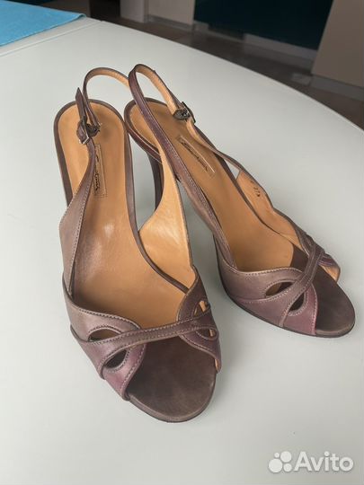 Босоножки женские