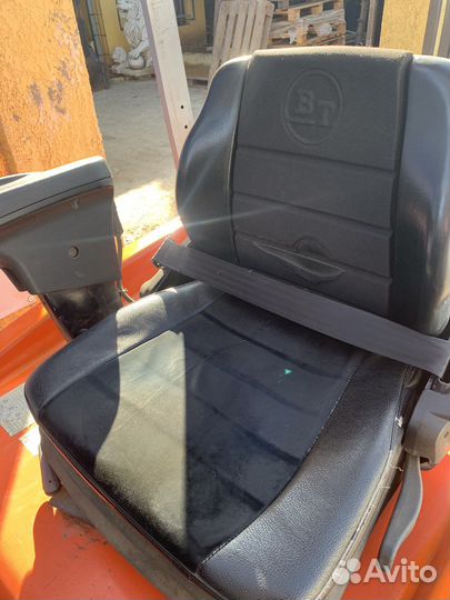 Вилочный электропогрузчик BT toyota